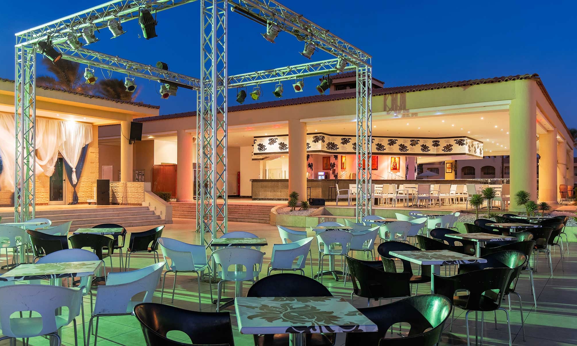 CleopatraLuxuryResortMakadiBayPoolBarRestaurantTheater